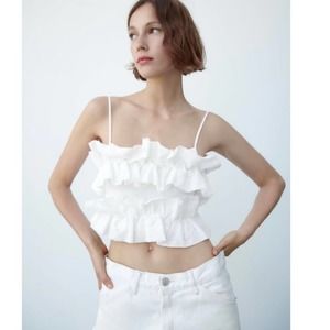 NWT ZARA White Eyelet Ruffle Crop Top Size Large‎